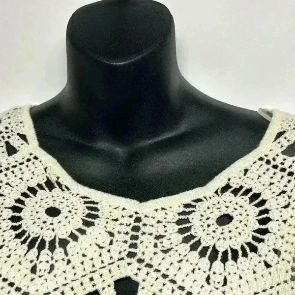 100% cotton, crochet open knit size medium crop top fiber rebellion - Picture 5 of 9